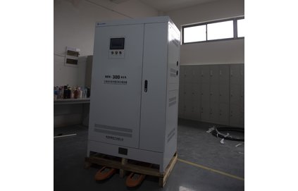 三相大功率補償式穩壓器